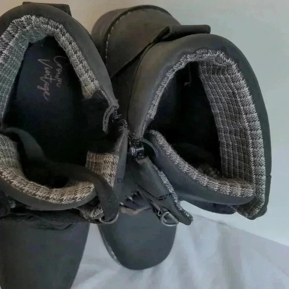 Crown Vintage inner zip heeled Boots 9 1/2 - Picture 8 of 9
